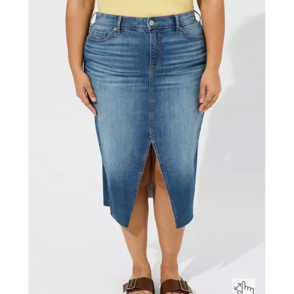 Torrid Women's Plus Size 18 Blue Midi Denim Front Slit Skirt Boho Classic A-Line